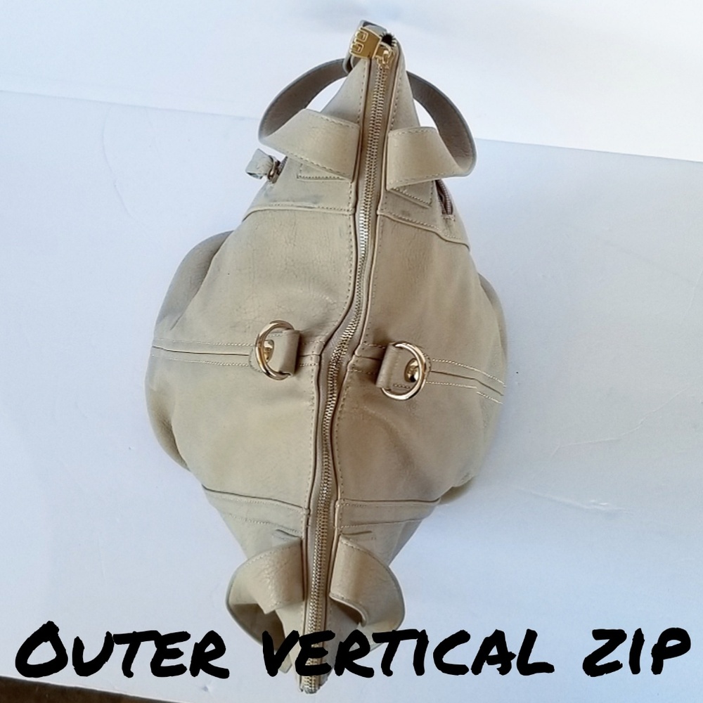 Large Tan Purse - Picture 5 of 8